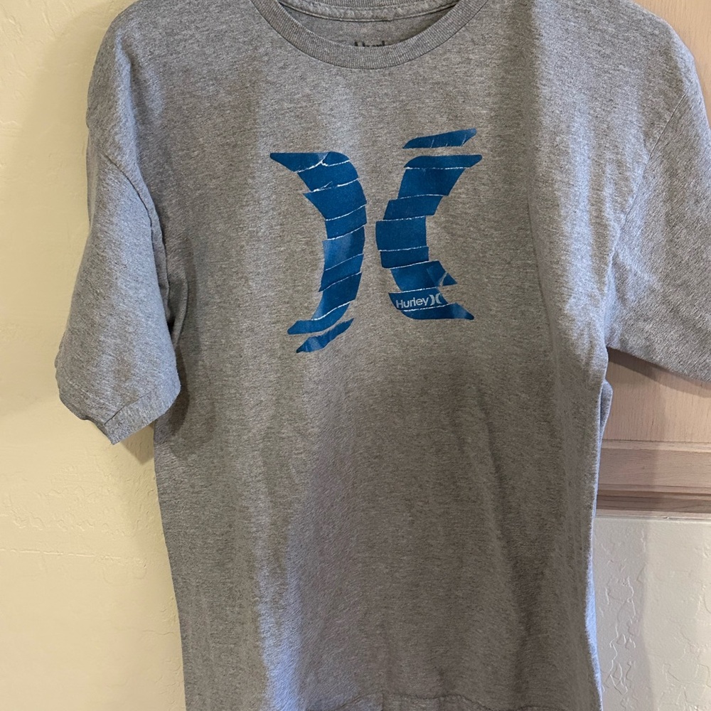 Hurley Gray T-Shirt with Blue Logo